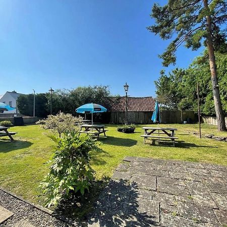 The Bell At Old Sodbury Hotel Chipping Sodbury Exterior photo